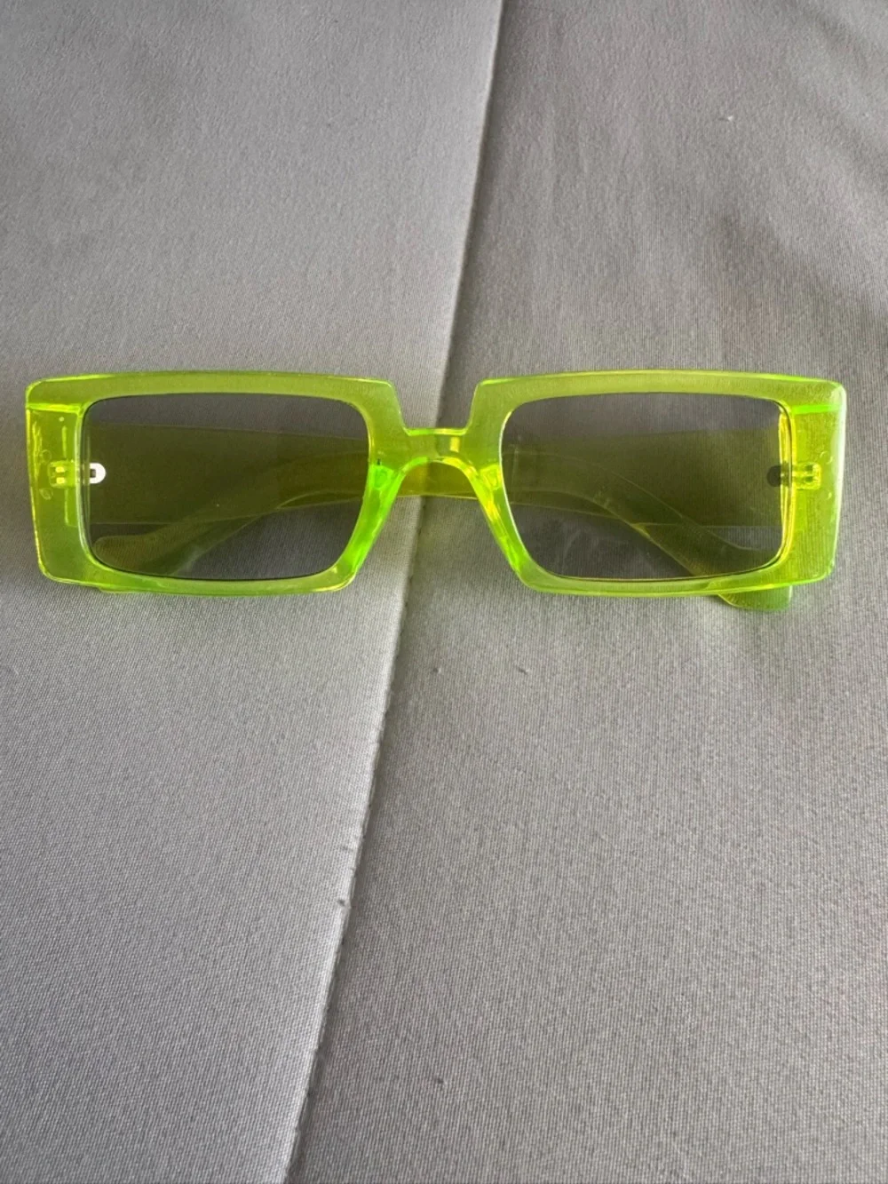 Neon Lime Rectangular Sunglasses - Picture 2 of 3